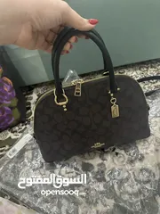  2 شنطة coach استخدام مرتين نظيفة جدا