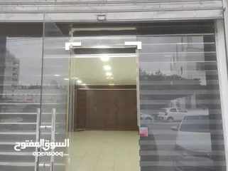  2 محل تجاري للايجار في موقع مميز