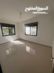  4 شقة للإيجار