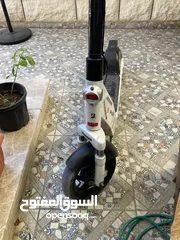  6 سكوتر لايم. 42 فولت  كمبيوتر 350w فحمات +سلوك  جديد مع مفتحين مع الشاحن