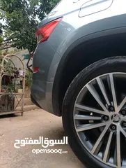  3 سكودا كودياك بالرخصة 20 وتسير 23 للجادين فقط