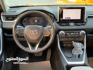  18 تيوتا رافور هايبرد 2023 xle لون اسود ملوكي جمرك اليوم اعلى صنف