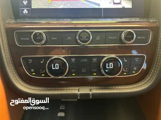  6 DHS 565000/=UNDER WARRANTY 2022 BENTLEY BENTAYGA V8 - GCC - خليجي  - تحت الضمان  - بدون حوادث و صبغه