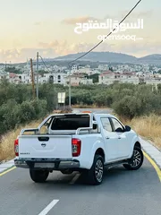 4 Nissan Navara 2017