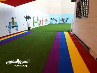  6 فني تركيب جميع أنواع الموكيت-فني تركيب أرضيات باركيه خشب-تركيب أرضيات bvc-عشب صناعي -بلاط موكيت