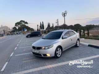  20 متوفر للبيع كيا بيكانتو2019. كيا فورتي 2008 فل اضافات 4 غيار