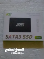  2 هارد SSDحجم 256للبيع