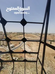  6 شقة مميزة جدًا للبيع  / الذراع الغربي