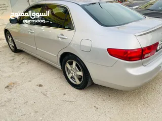  7 هوندا اكورد هايبر. بيع مستعجل