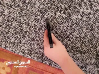  8 ‏ايفون14 بروماكس مخزن