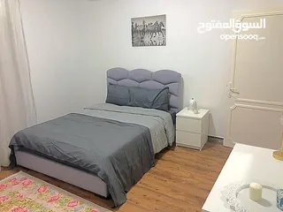  4 الكرسي ـ  فيلا فاخره جدا ـ مستقله ـ مفروشه للايجار او للبيع 4 طوابق - مسبح خاص ـ