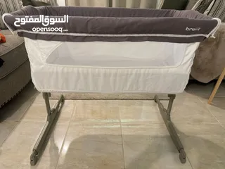  1 سرير اطفال ماركة brevi صناعة ايطالية