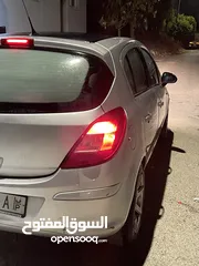  5 اوبل كورسا للبيع موديل 2014  جير عادي مطور 1400  سياره بالصلاه على النبي  اقتصادية جدا
