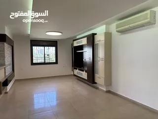  3 شقة في الطيرة للبيع بالقرب من مطعم جاسمين