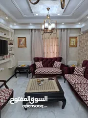  12 الدوار السابع شقه 2 نوم عماره جديده VIP  للعائلات فقط موقع مميز  يومي اسبوعي
