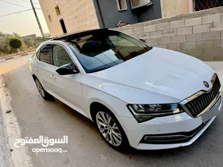  6 سكودا سوبير 2022 للبيع