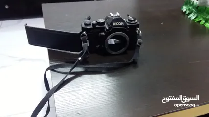  5 كاميرا قديمه كلاسيك تنفع ل الزينه نوع RICOH للبييع