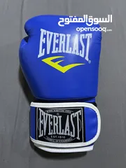  3 Everlast boxing gloves