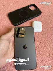  4 ايفون 14 برو ماكس