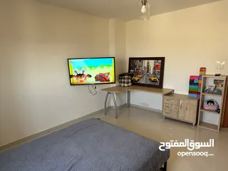  12 شقة سكنية مفروشة للأيجار