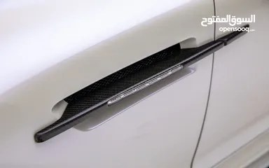  22 2010 ASTON MARTIN DBS