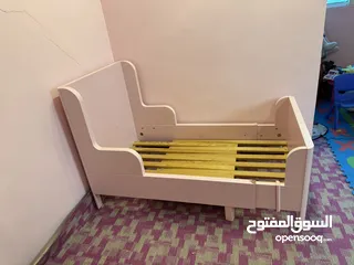  3 تخت بناتي للبيع