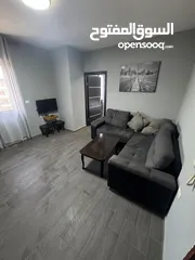  3 ستوديو مفروشة بحالة ممتازه مع المالك مباشرة