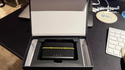  2 The brand is NEEWER and the model is CM28 Microphone