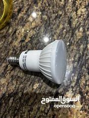 2 سبوت مع لمبة عدد 13