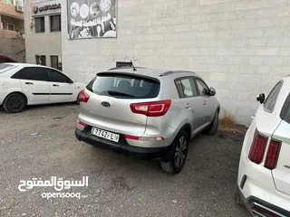  3 كيا سبورتاج2011 ديزل دفع رباعي ترخيص وتامين سنه فل اضافات بدون فتحه خاليه من الحوادث البيع كاش فقط