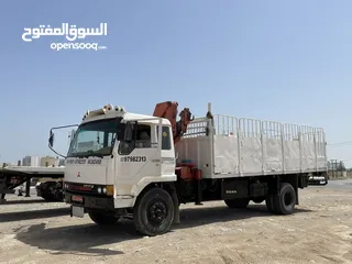  9 Mitsubishi 1984 hiab truck
