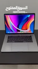  12 Apple MacBook Pro 15"Core i9 2.3GHz (Touch 2019) 16GB 512GB, Space Gray