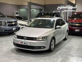  1 VOLKSWAGEN JETTA 2012