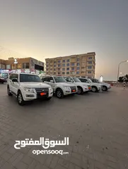  2 سيارات فورويل و صالون للايجار suv & sedan cars for rent