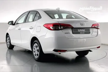  9 2022 Toyota Yaris SE / E  • Big Price Drop  • 1 Year free warranty • 322754