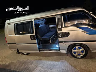  13 باص هونداي H100