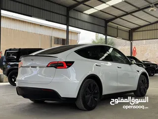  11 Tesla Model Y 2022 ( LONG RANGE DUAL MOTOR )  فحص الشريف  7 جيد  ، B+ اوتوسكور ايرباج مغلق غير مفتوح