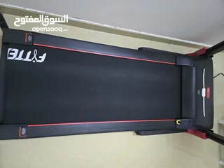  4 جهاز مشي مستخدم شهرين فقط