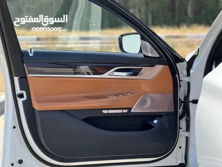  22 BMW 750 LI XDRIVE 2017 GCC