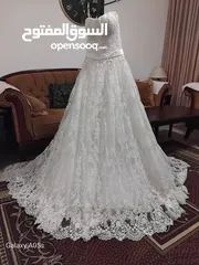  2 فستان زفاف للبيع بسعر مغري