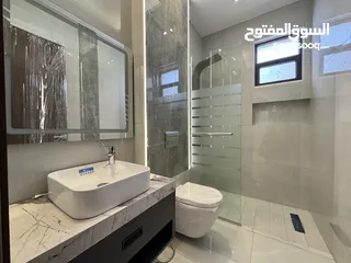  13 شقة مع روف دوبليكس باطلالة مميزة مساحة 200م وروف 120م مع 50 م ترس بخلدا (مشروع 118)