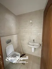  11 شقة مشطبة للبيع بمواصفات مميزة في بيتونيا