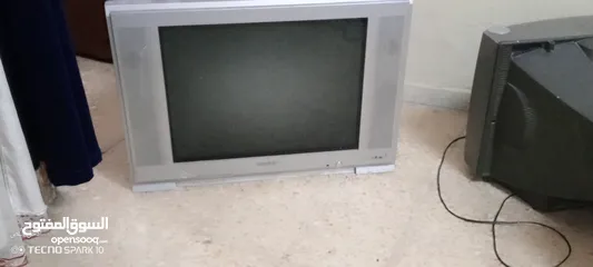  2 بيع تلفزيون  الجي وشارب بحاله ممتازه للبيع