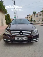  7 Mercedes C200 2012