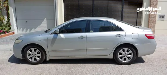  2 TOYOTA CAMRY 2008 model