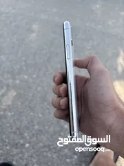  5 ايفون X 64 قيقا مغير بطاريه وشاشه من احسن نوعيات فاصل فيس ايدي تصوير خرافي تلفون ولا شخطه عليه والله