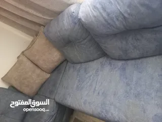  4 كورنر 9 مقاعد سحبات في مرج الحمام للبيع