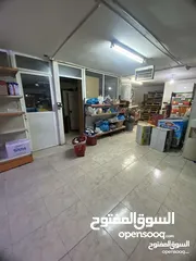  12 محل للبيع في ابو نصير