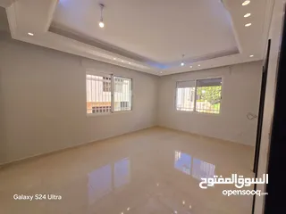  5 شقه مميزه لم تسكن من قبل فارغة للإيجار في دابوق
