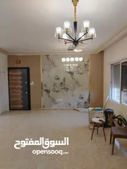  1 كافة أعمال الدهان والديكور وتركيب بديل الخشب والرخام وعزل الأسطح ومعالجة الرطوبة